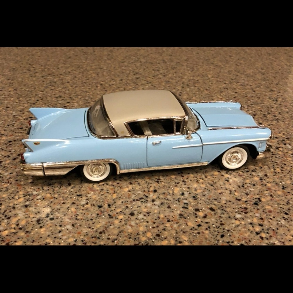 1958 Cadillac El Dorado Diecast Model Car National Motor Museum Mint Series 62 - Picture 4 of 8